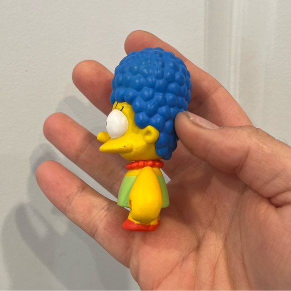 The Simpsons toy 
.
Box I

KidRobot Simpsons Blind Box 3" Figure Marge toy - Picture 4 of 4